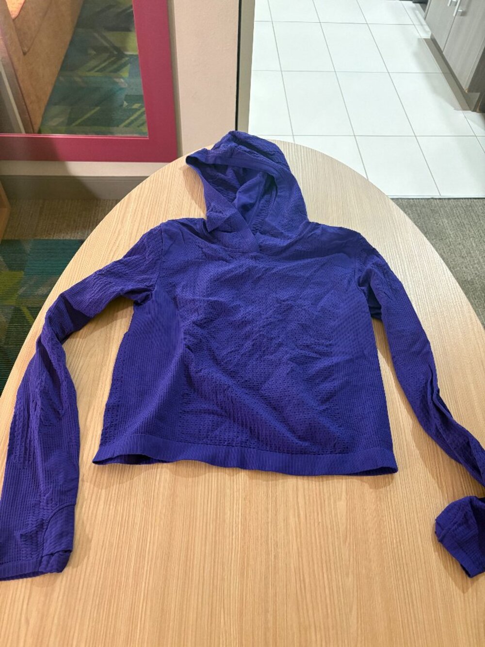 Athleta Flurry Seamless Hoodie Sweatshirt Medium Purple Long Sleeve Textured